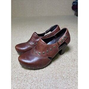 Dansko Ryder Studded Brown Leather Shoes Size 37 US 6.5-7